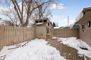 4364 Nicols Rd, Eagan, MN 55122 - Photo 27