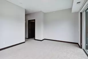 253 Lake Street E, Wayzata, MN 55391 - Photo 27