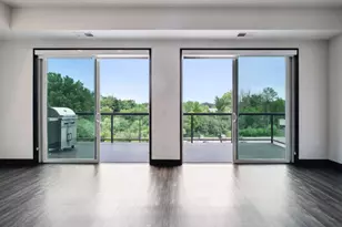 253 Lake Street E, Wayzata, MN 55391 - Photo 17