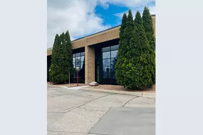 1860 Wooddale Drive #Suite 500, Woodbury, MN 55125 - Photo 1