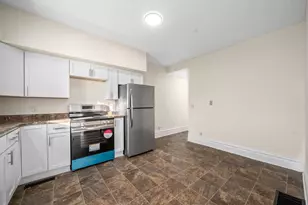 201 E Adams Ave, Luverne, MN 56156 - Photo 11