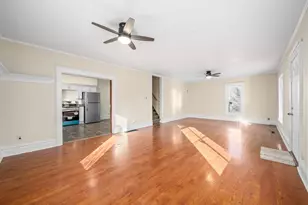 201 E Adams Ave, Luverne, MN 56156 - Photo 7