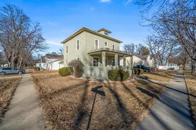 201 E Adams Avenue, Luverne, MN 56156 - Photo 5