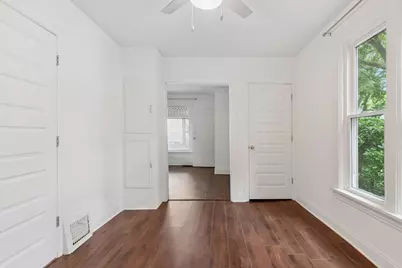 2933 30th Avenue S, Minneapolis, MN 55406 - Photo 9