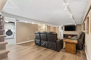 3886 Hill Ave, White Bear Lake, MN 55110 - Photo 17