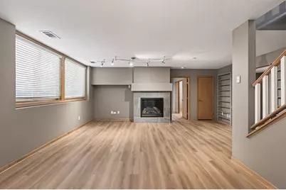 528 Wildflower, Burnsville, MN 55306 - Photo 23