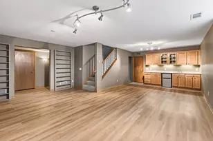 528 Wildflower, Burnsville, MN 55306 - Photo 21