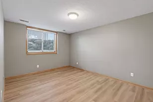 528 Wildflower, Burnsville, MN 55306 - Photo 25