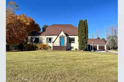 618 E 2nd Street, Starbuck, MN 56381 - Photo 1