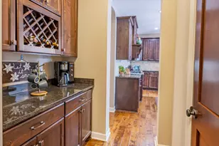 16899 E Lake Dr, Lakeville, MN 55044 - Photo 11