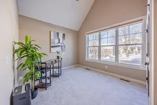 16899 E Lake Dr, Lakeville, MN 55044 - Photo 7