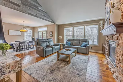 16899 E Lake Drive, Lakeville, MN 55044 - Photo 79