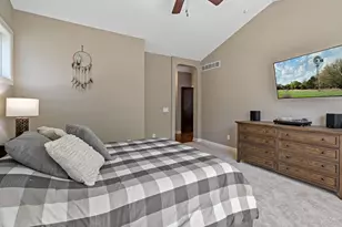 16899 E Lake Dr, Lakeville, MN 55044 - Photo 29