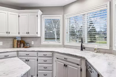 17825 30th Avenue N, Plymouth, MN 55447 - Photo 9