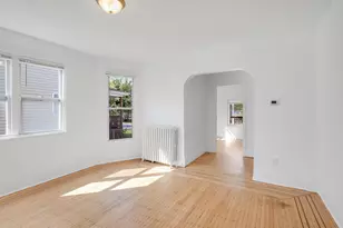 2124 Fremont Ave N, Minneapolis, MN 55411 - Photo 7