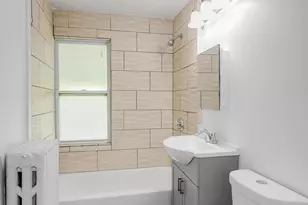 2124 Fremont Ave N, Minneapolis, MN 55411 - Photo 31