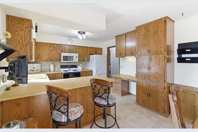 34782 Knollcrest, Waseca, MN 56093 - Photo 5