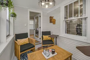 1055 Englewood Ave, Saint Paul, MN 55104 - Photo 3