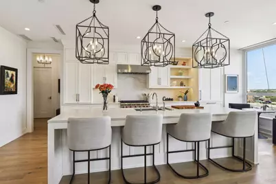 1111 W River Parkway #14E, Minneapolis, MN 55415 - Photo 1