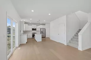 4610 Buckingham Dr NW, Rochester, MN 55901 - Photo 5