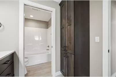 1809 42nd Street S, Moorhead, MN 56560 - Photo 35