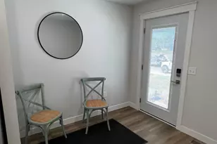 104 6th Ave E, Ellendale, MN 56026 - Photo 5