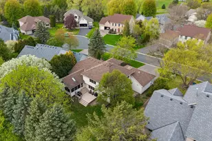 7373 Moonlight Ln, Eden Prairie, MN 55346 - Photo 3