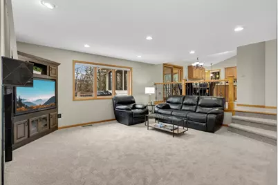 7373 Moonlight Lane, Eden Prairie, MN 55346 - Photo 11