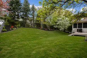 7373 Moonlight Ln, Eden Prairie, MN 55346 - Photo 25