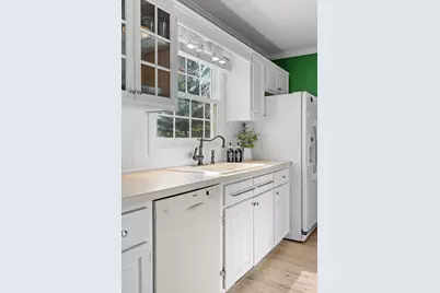 8064 Curtis Lane, Eden Prairie, MN 55347 - Photo 7