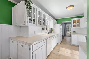 8064 Curtis Ln, Eden Prairie, MN 55347 - Photo 5