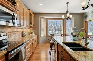 3142 Bavaria Hills Trail, Chaska, MN 55318 - Photo 11