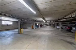 10441 Greenbrier Rd, Minnetonka, MN 55305 - Photo 15