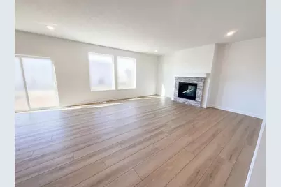 2471 Tyrone Drive S, Shakopee, MN 55379 - Photo 3