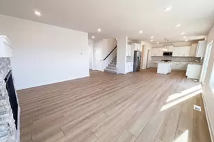 2471 Tyrone Dr S, Shakopee, MN 55379 - Photo 7