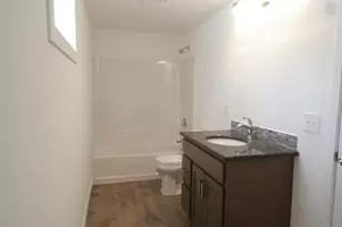 411 11th Ave SE, Rochester, MN 55904 - Photo 9