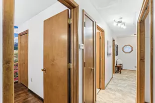 51 White Bear Ave S, Saint Paul, MN 55106 - Photo 11