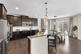 18716 Aubrie Ct, Eden Prairie, MN 55347 - Photo 5