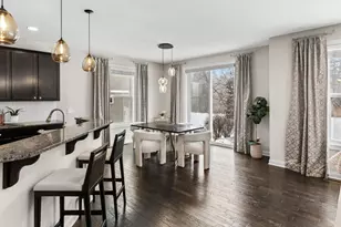 18716 Aubrie Ct, Eden Prairie, MN 55347 - Photo 9