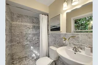 205 Oakview Road, West Saint Paul, MN 55118 - Photo 21