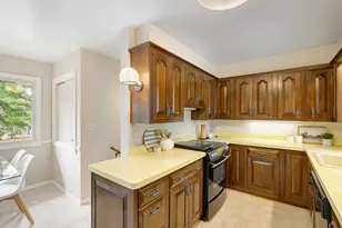 205 Oakview Rd, West Saint Paul, MN 55118 - Photo 13