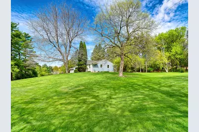 205 Oakview Road, West Saint Paul, MN 55118 - Photo 27