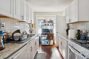 694 Central Ave W, Saint Paul, MN 55104 - Photo 27