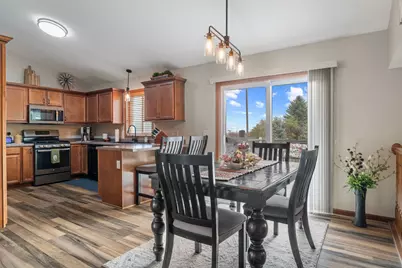 2595 Fox Hollow Lane, Owatonna, MN 55060 - Photo 9