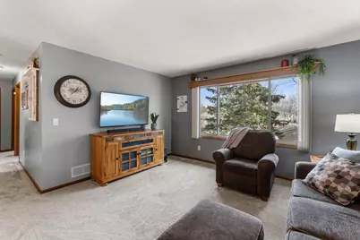 10669 Lincoln Street NE, Blaine, MN 55434 - Photo 11