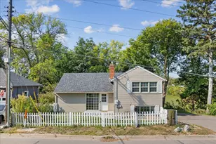 332 Mill St, Excelsior, MN 55331 - Photo 5