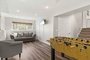 332 Mill St, Excelsior, MN 55331 - Photo 31