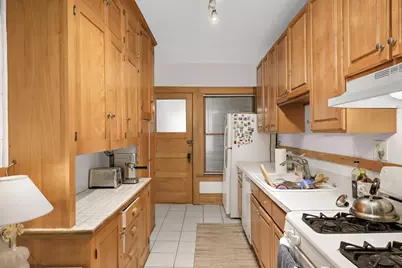 2121 Penn Avenue S, Minneapolis, MN 55405 - Photo 15