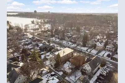 2121 Penn Avenue S, Minneapolis, MN 55405 - Photo 3