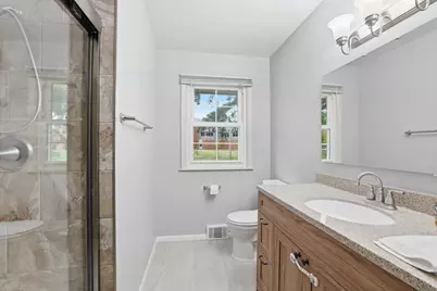 7725 W 22nd Street, Saint Louis Park, MN 55426 - Photo 9